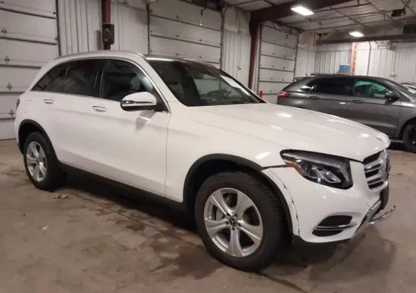 mercedes benz glc prochowice Mercedes-Benz GLC cena 83000 przebieg: 38000, rok produkcji 2017 z Prochowice